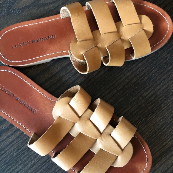 Lucky Brand 100% Leather Slides/Sandals - Picture 5 of 5